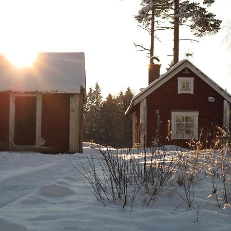 Cabin Near Lake And Beautiful Nature Reserve. Bodafors Exterior photo