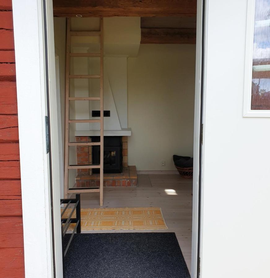 Cabin Near Lake And Beautiful Nature Reserve. Bodafors Exterior photo